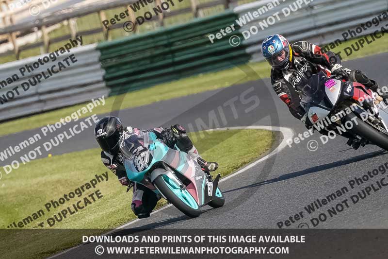 enduro digital images;event digital images;eventdigitalimages;mallory park;mallory park photographs;mallory park trackday;mallory park trackday photographs;no limits trackdays;peter wileman photography;racing digital images;trackday digital images;trackday photos